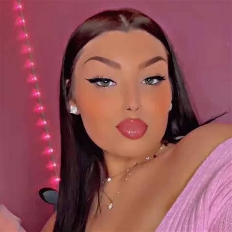 Sweet Like Honey (@misshoney.